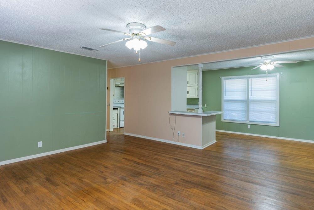 6801 Davidson Street Property Photo 3