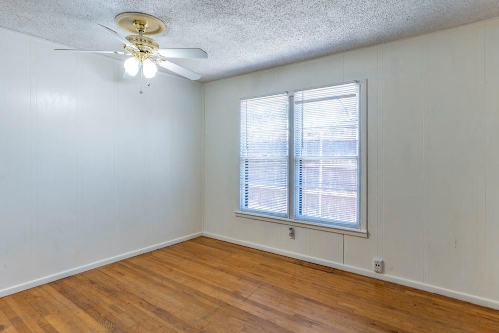 6801 Davidson Street Property Photo 7