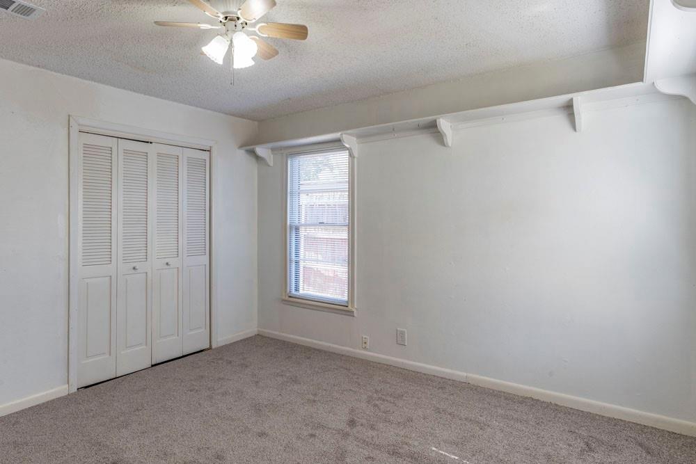 6801 Davidson Street Property Photo 12