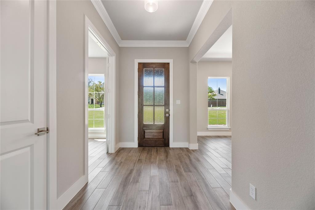2205 Crystal Palace Boulevard Property Photo 7