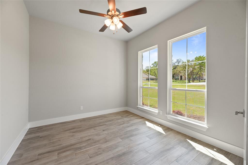 2205 Crystal Palace Boulevard Property Photo 9