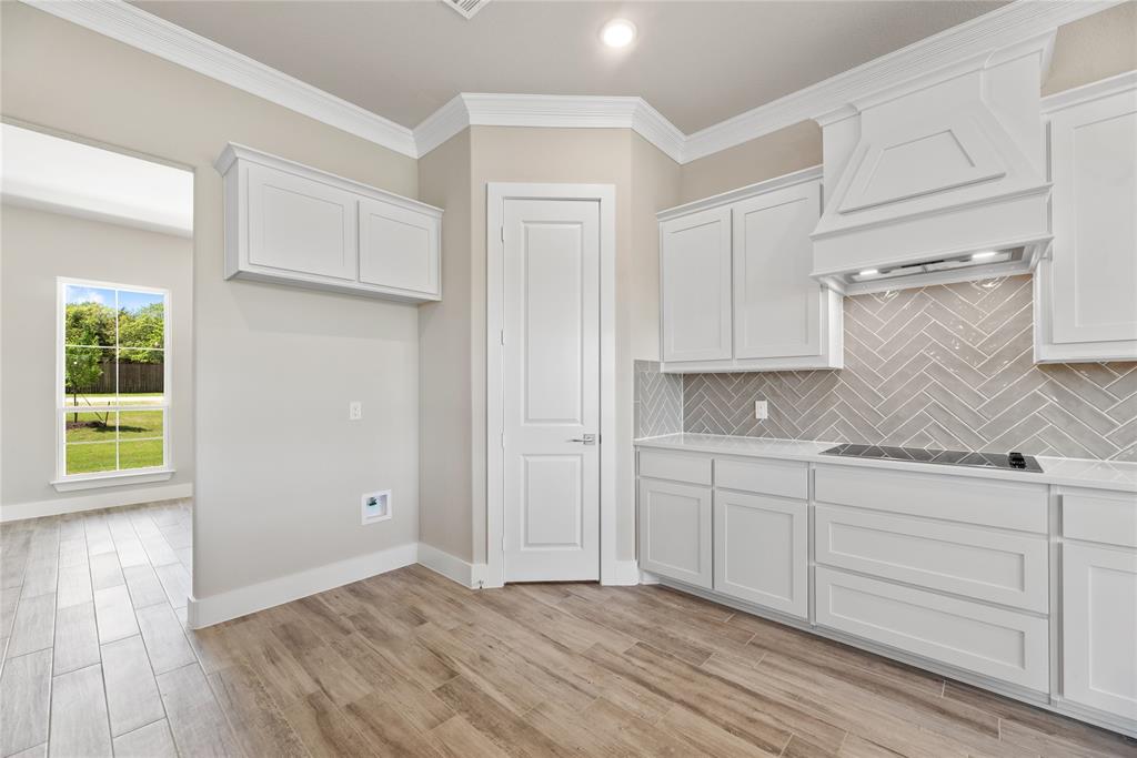 2205 Crystal Palace Boulevard Property Photo 14
