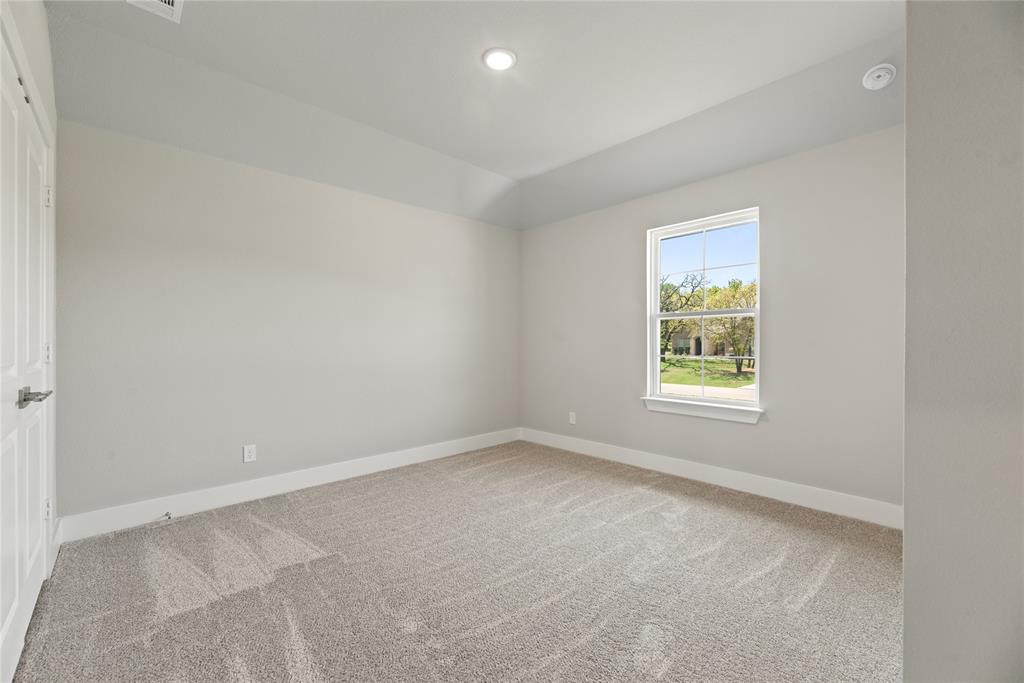 2205 Crystal Palace Boulevard Property Photo 34