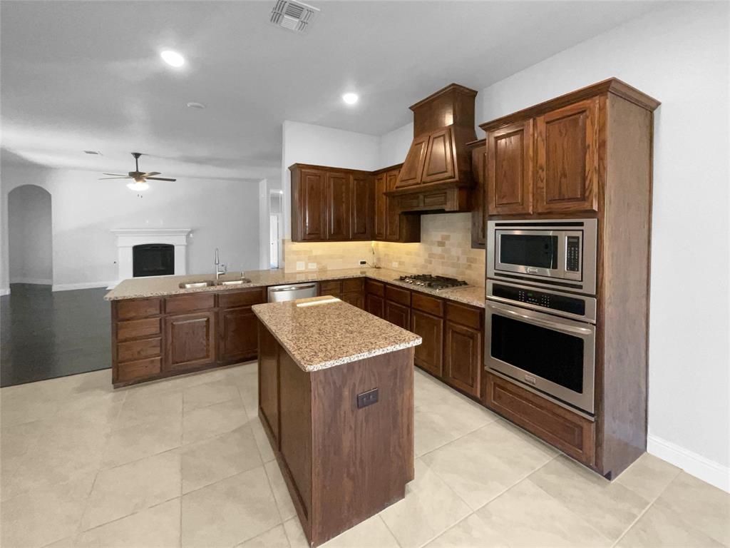 208 Rutherford Avenue Property Photo 6