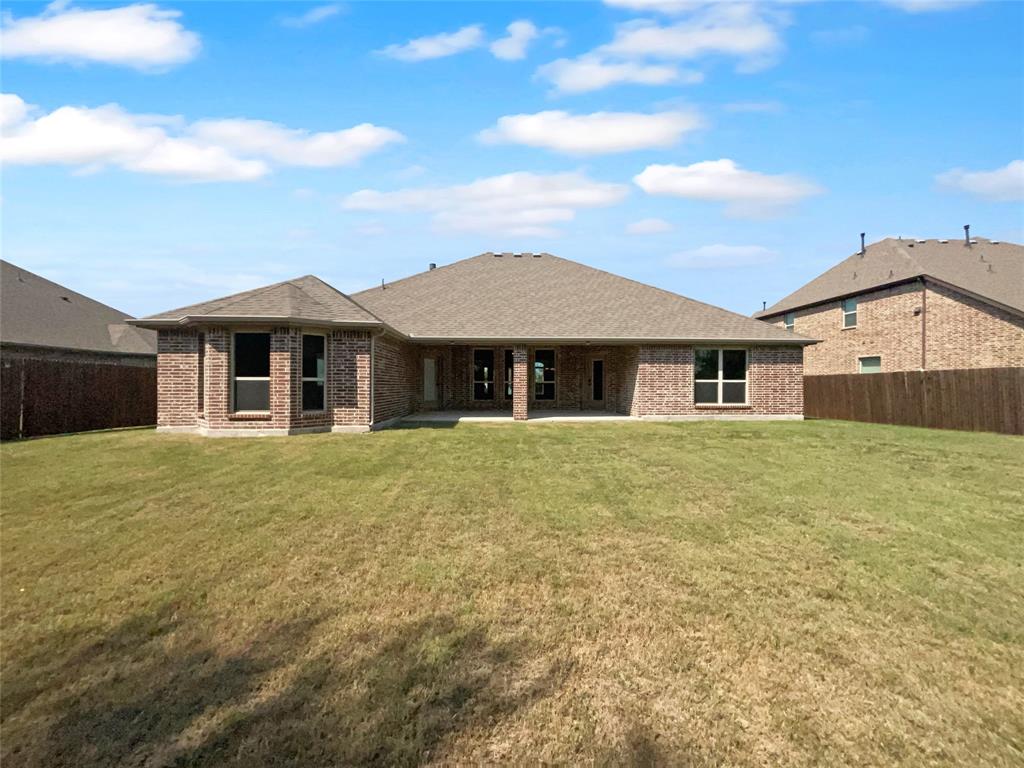 208 Rutherford Avenue Property Photo 8