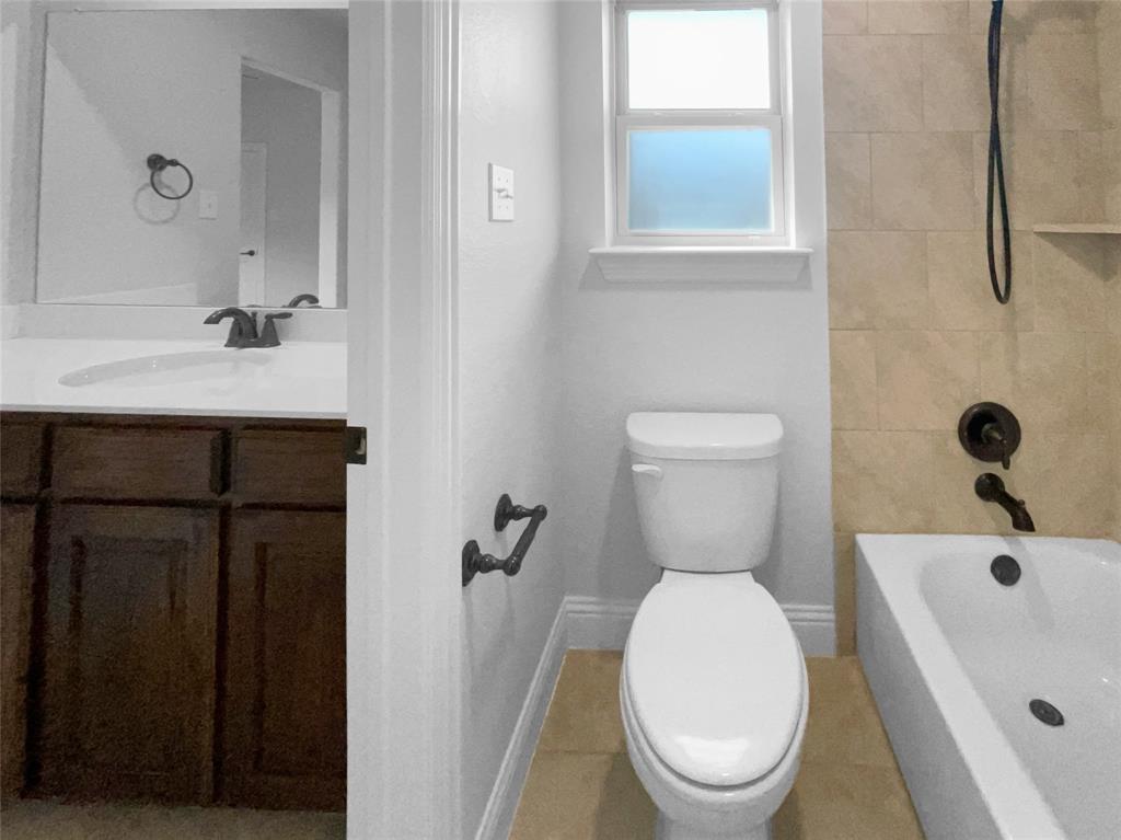 208 Rutherford Avenue Property Photo 13