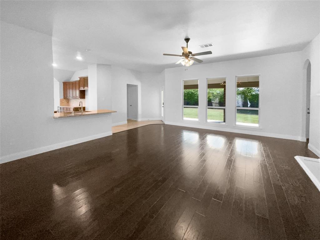 208 Rutherford Avenue Property Photo 16