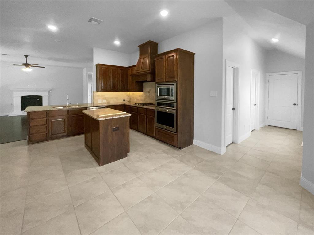 208 Rutherford Avenue Property Photo 21