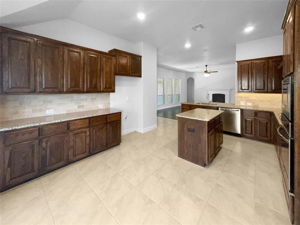 208 Rutherford Avenue Property Photo 22