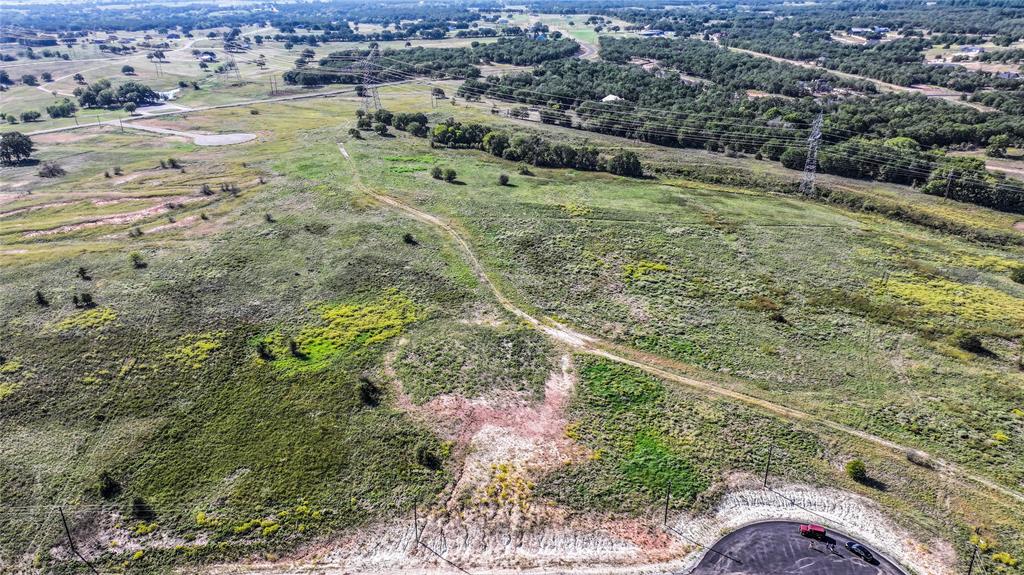 495 Rolling Hills Boulevard Property Photo 4