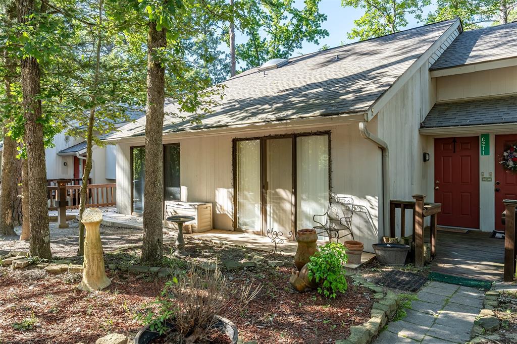 208 Holly Hill Circle Property Photo