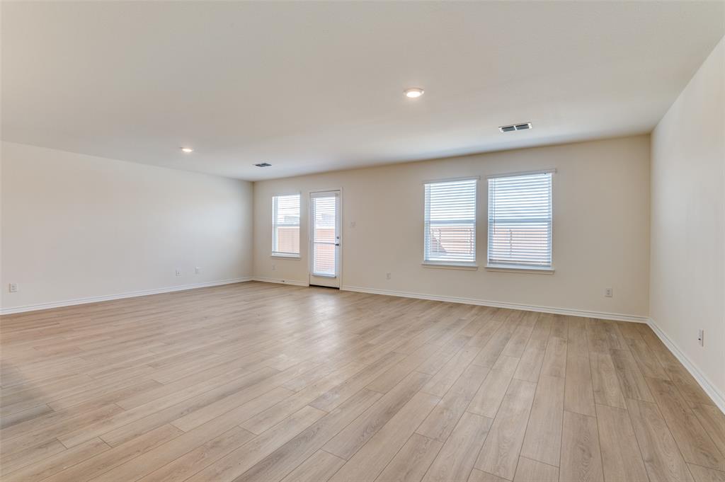 3721 Blooming Prairie Drive Property Photo 6