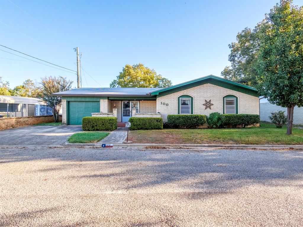 100 Bevrodon Street Property Photo