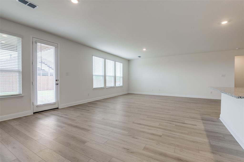 3725 Blooming Prairie Drive Property Photo 10