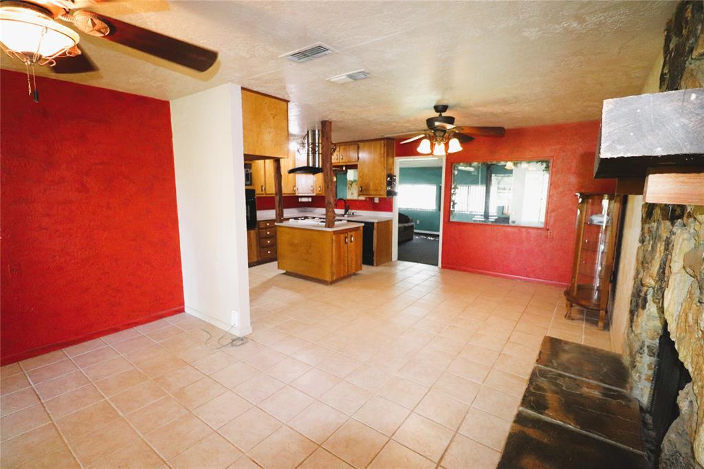 246 Short Street Property Photo 9