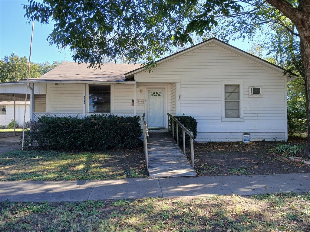 604 N Bois D Arc Avenue Property Photo