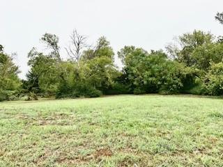 000 Hickory Street Property Photo 2