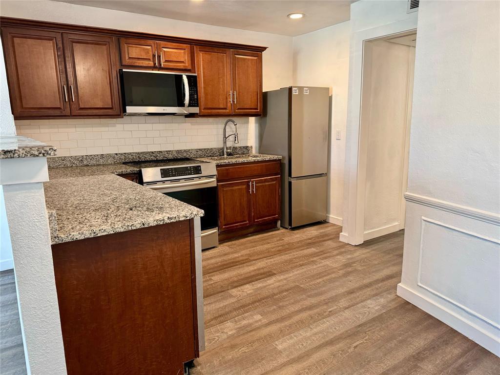 5001 Bowser Avenue Property Photo 1