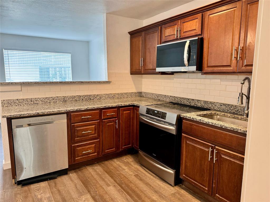 5001 Bowser Avenue Property Photo 3