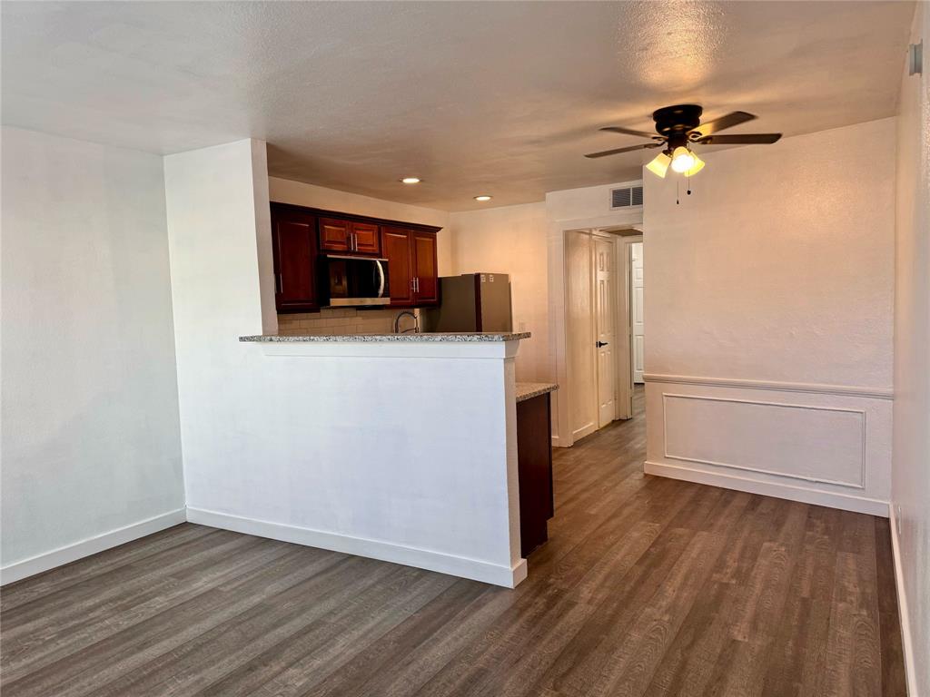 5001 Bowser Avenue Property Photo 5