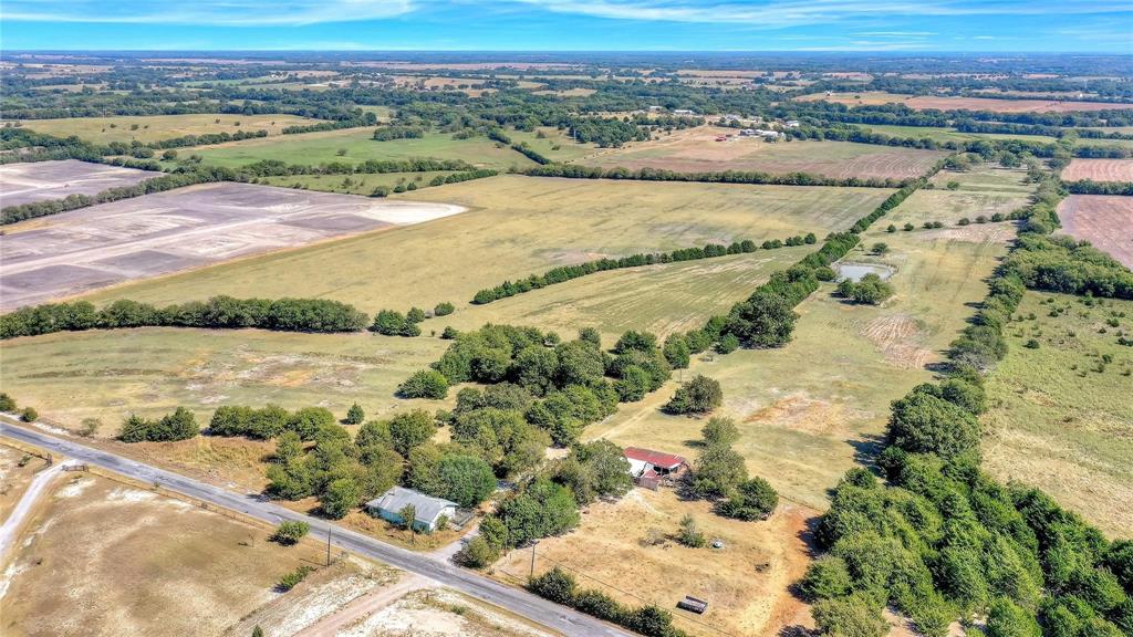 520 Cates Road Property Photo 1