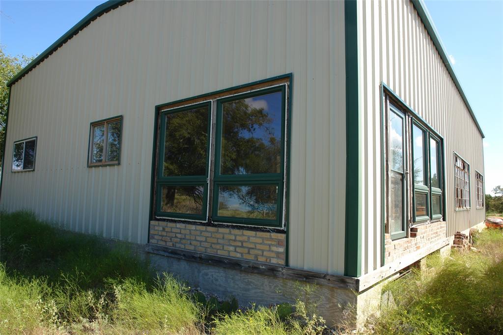 131 County Road 317 Property Photo 6