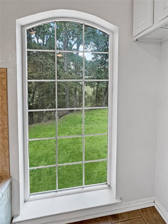 782 N 4830 Road Property Photo 6