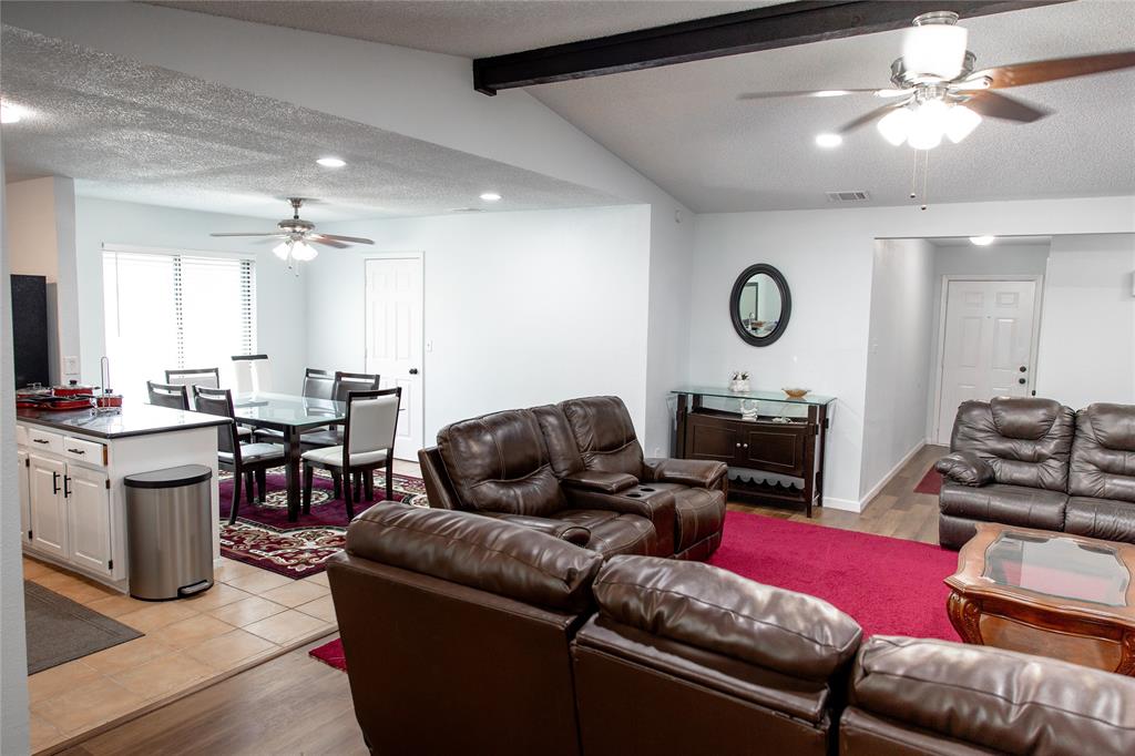 3604 Fort Hunt Drive Property Photo 3