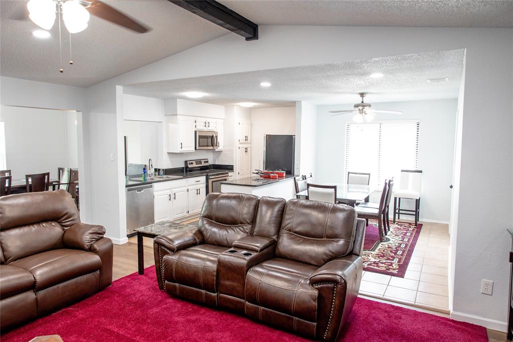 3604 Fort Hunt Drive Property Photo 4