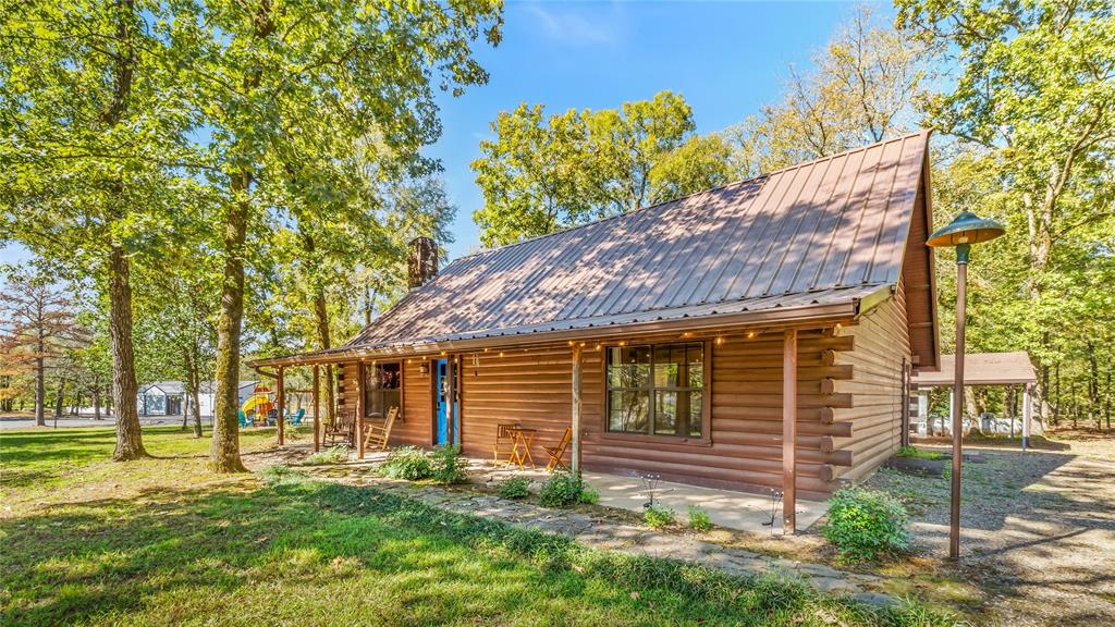 313 Post Oak Road Property Photo 1