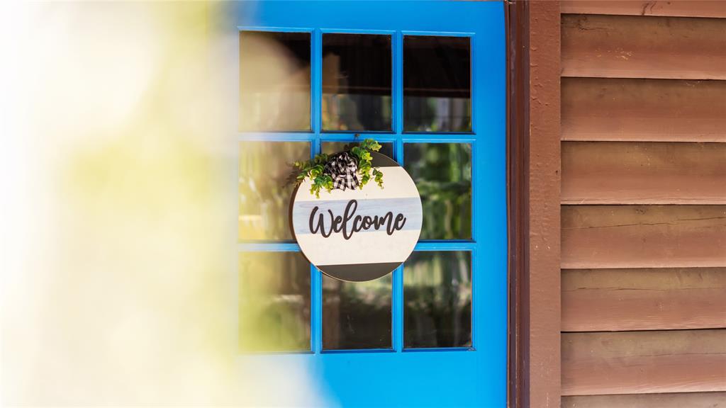 313 Post Oak Road Property Photo 2