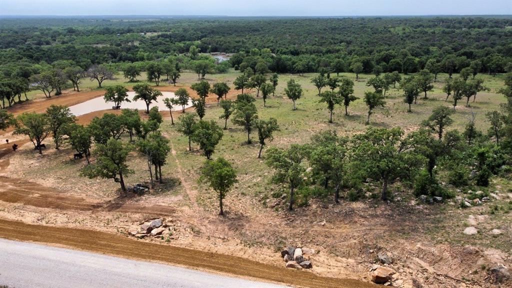 1001 Drover's Trail Property Photo 4
