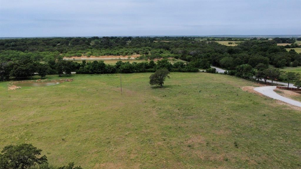 1020 Camp Trail Property Photo 3