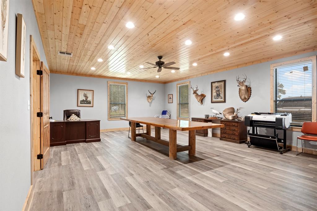 14730 N Hwy 271 Property Photo 12