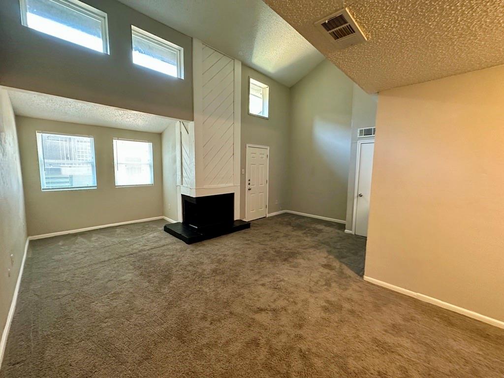 9696 Walnut Street 1105 Property Photo 3