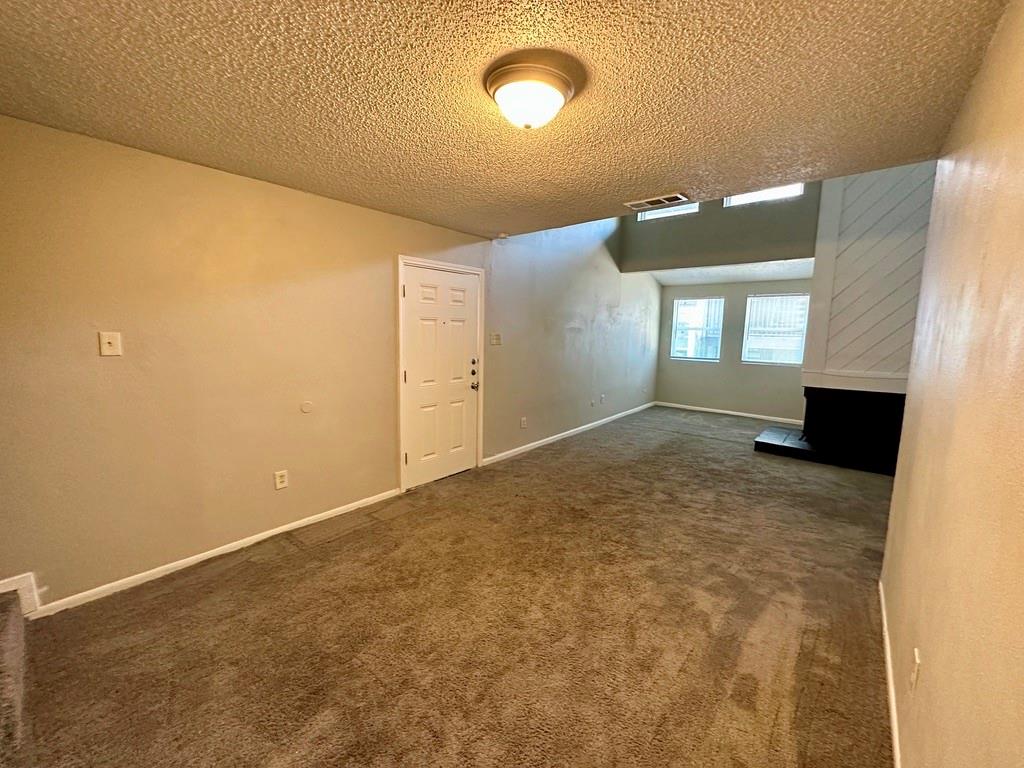 9696 Walnut Street 1105 Property Photo 6