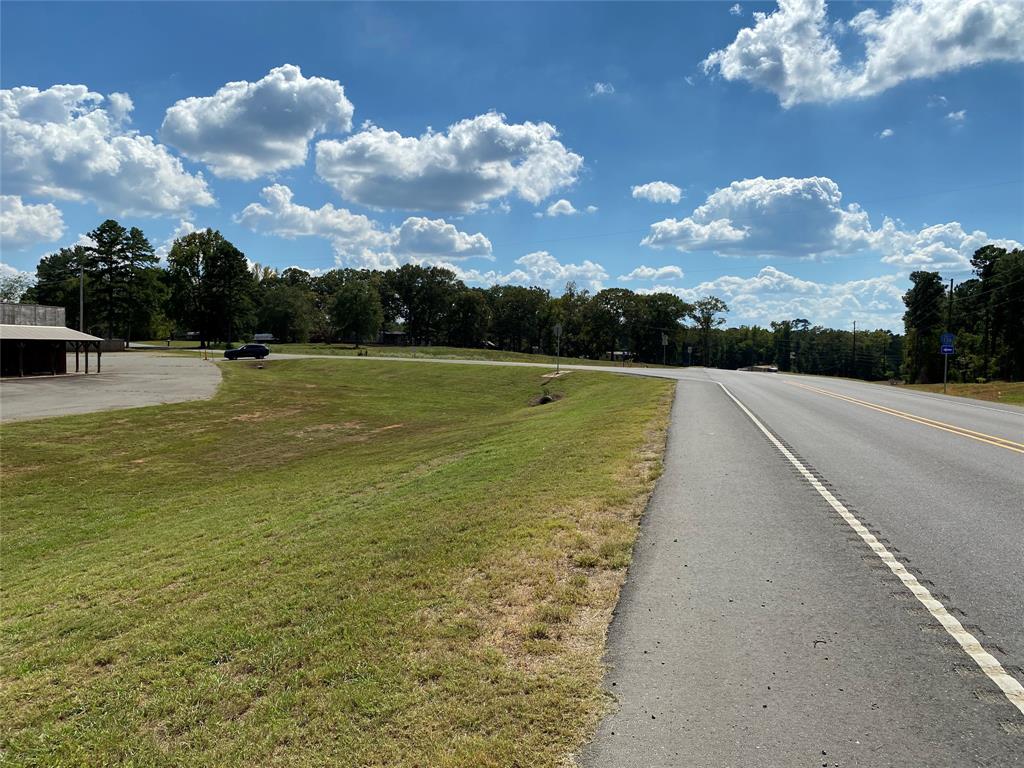 2099 Highway 532 Property Photo 6