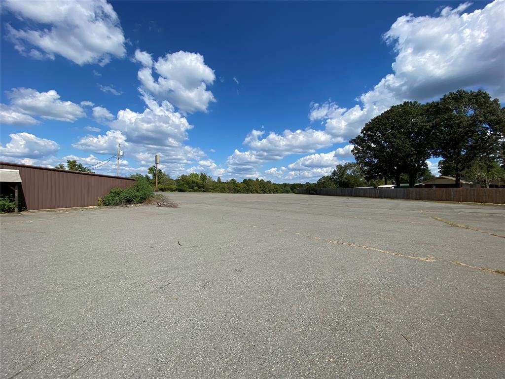 2099 Highway 532 Property Photo 11