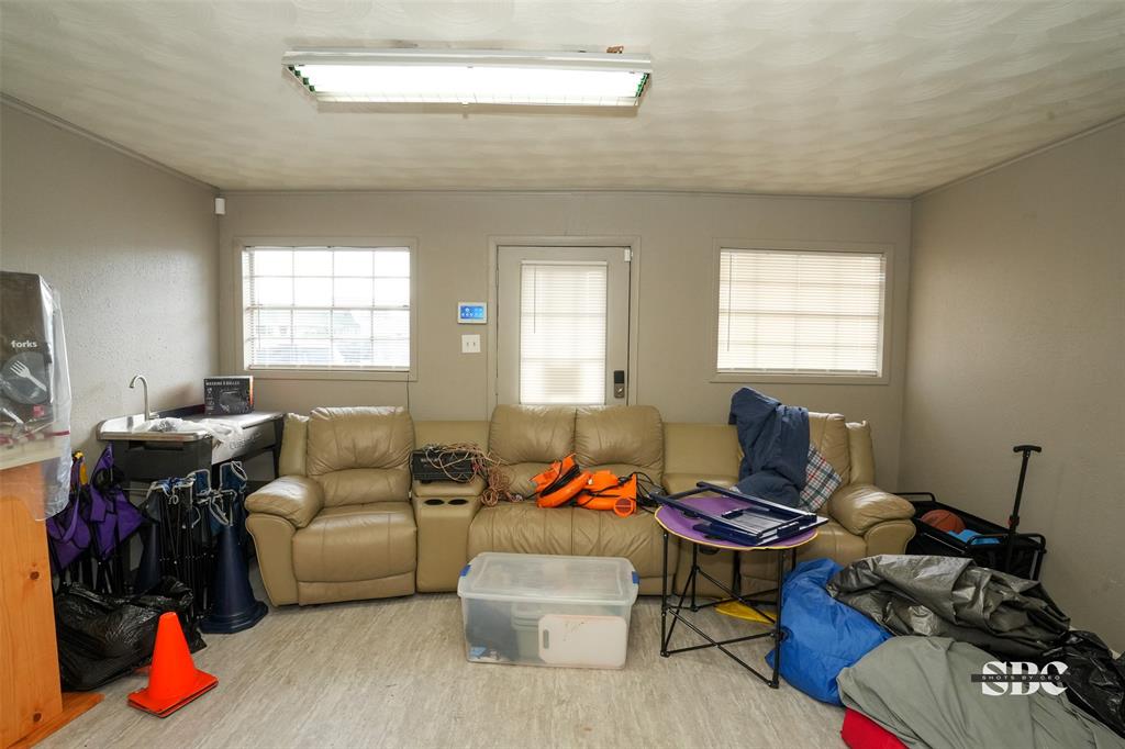 1126 N Market Street Property Photo 11