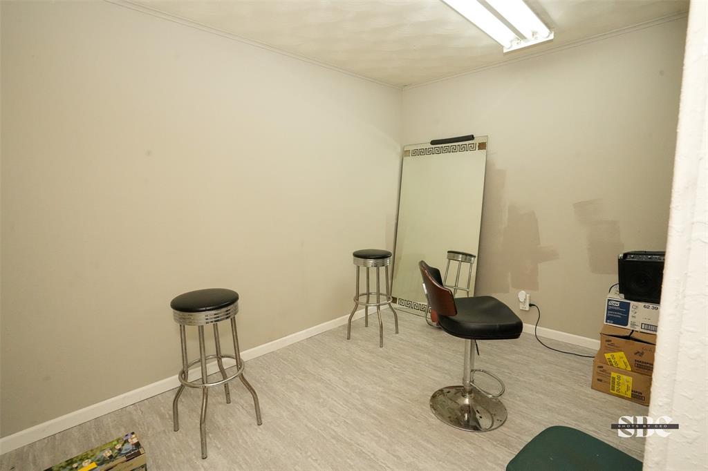 1126 N Market Street Property Photo 14