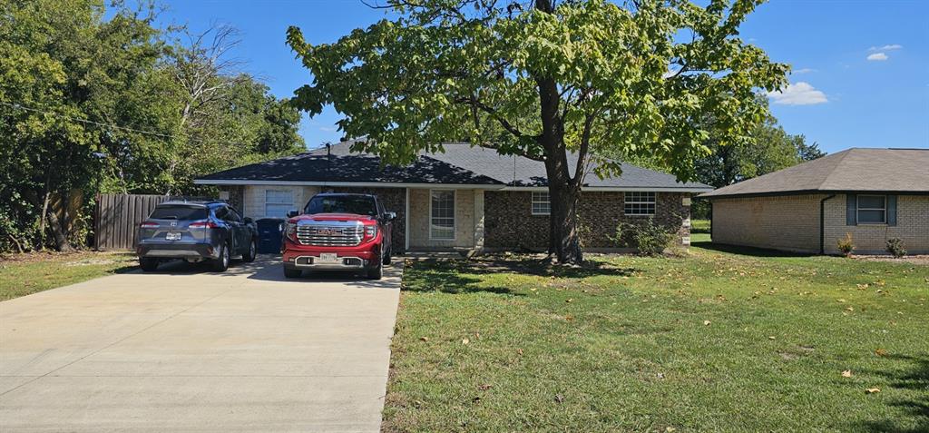 314 N Lowrance Road Property Photo