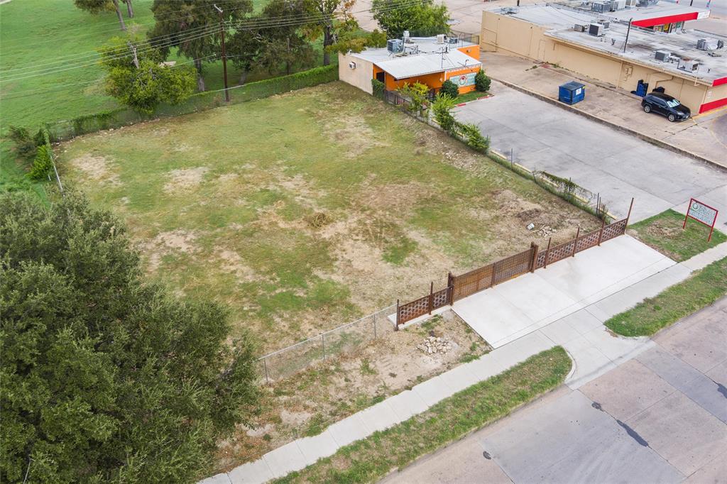 2711 Clinton Avenue Property Photo 8
