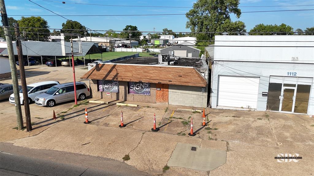 1116 N Market Street Property Photo 2