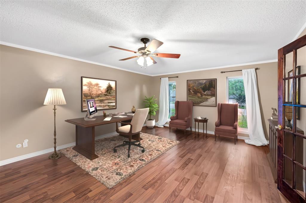 8804 Crosswind Drive Property Photo 5