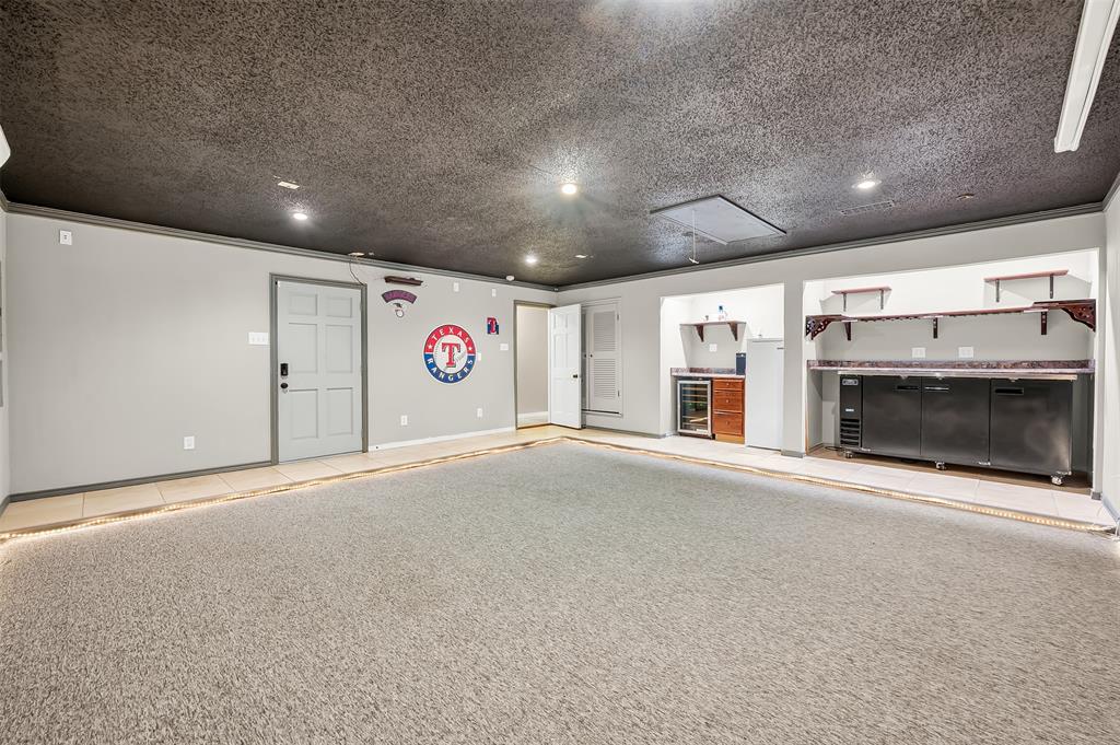 8804 Crosswind Drive Property Photo 24