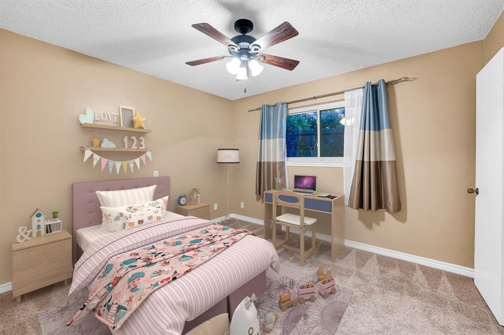 8804 Crosswind Drive Property Photo 36