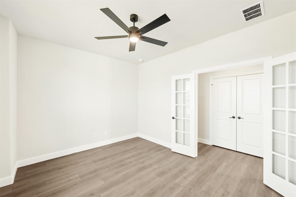 178 Creekside Drive Property Photo 8
