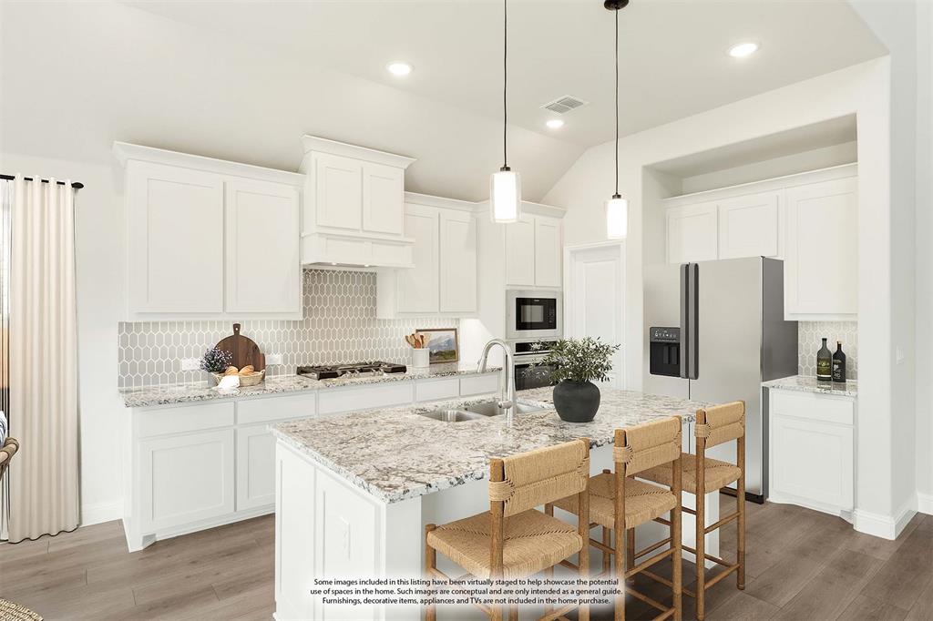 178 Creekside Drive Property Photo 15