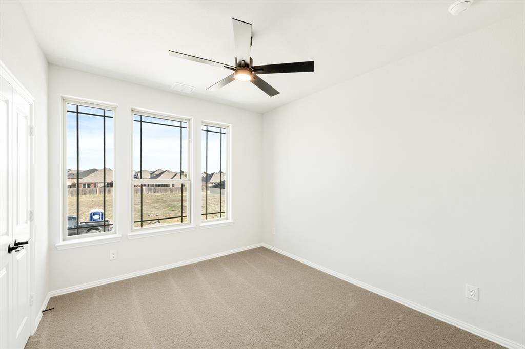 178 Creekside Drive Property Photo 30