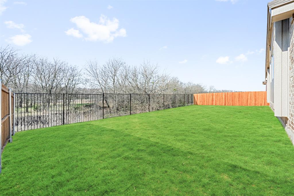 178 Creekside Drive Property Photo 37